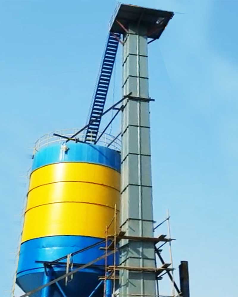 NE bucket elevator